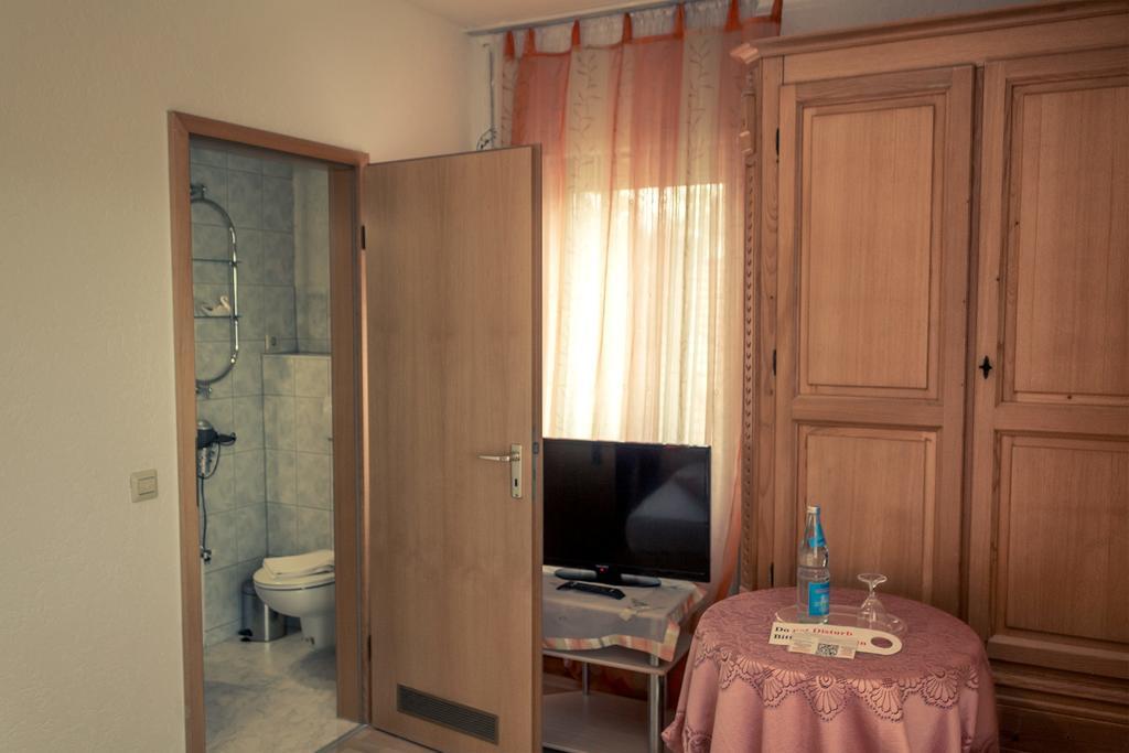 Hotel Adler 아이헬베르크 객실 사진